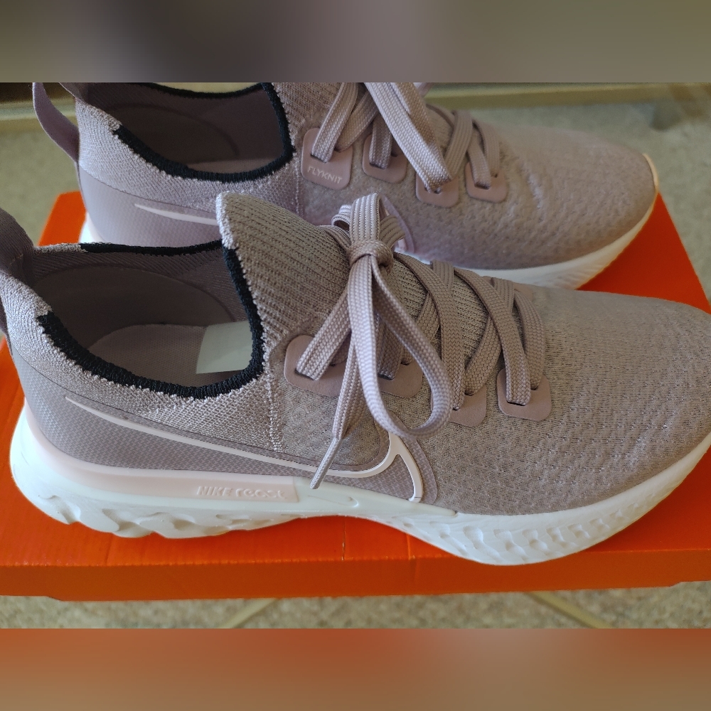 Nike React Infinity Run Sneakers Size 7 - image 3